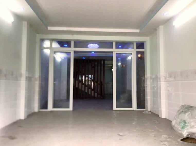 Nhà mặt tiền đường 3/2, Rạch Giá, 100m² giá 6 tỷ - Vị trí kinh doanh lý tưởng!