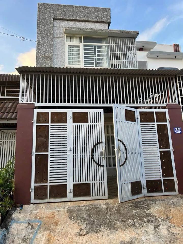 Nhà bán gấp quận Bình Chánh 100m² giá 750 triệu - Sổ hồng riêng