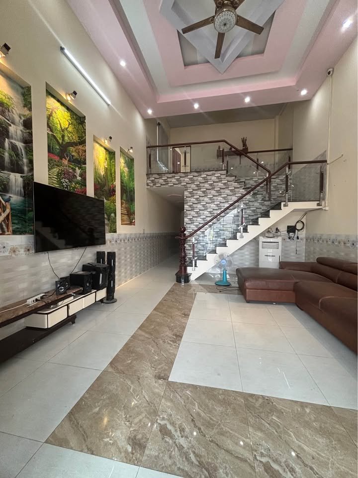 Nhà riêng 5 phòng ngủ tại phường Trảng Dài, Biên Hòa 155m² giá 2.69 tỷ - Sổ riêng chính chủ!