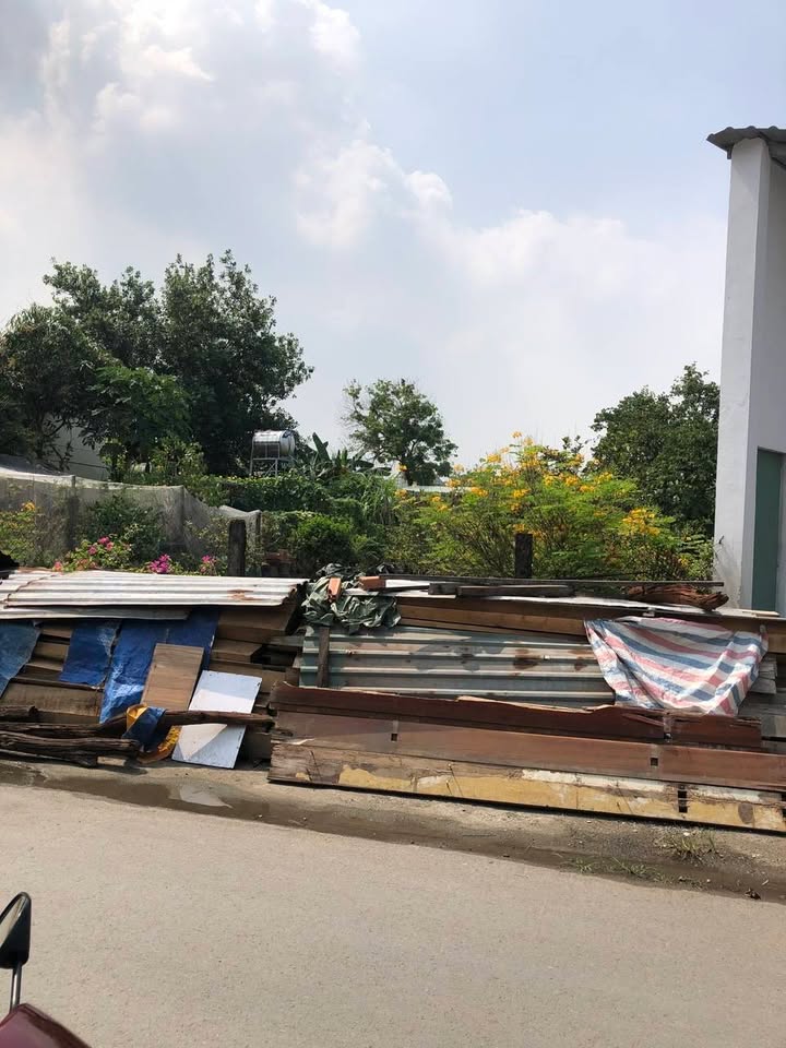 Đất thổ cư mặt tiền đường Tân Hiệp, Hóc Môn 180m² giá 4.3 tỷ - Xây dựng ngay!