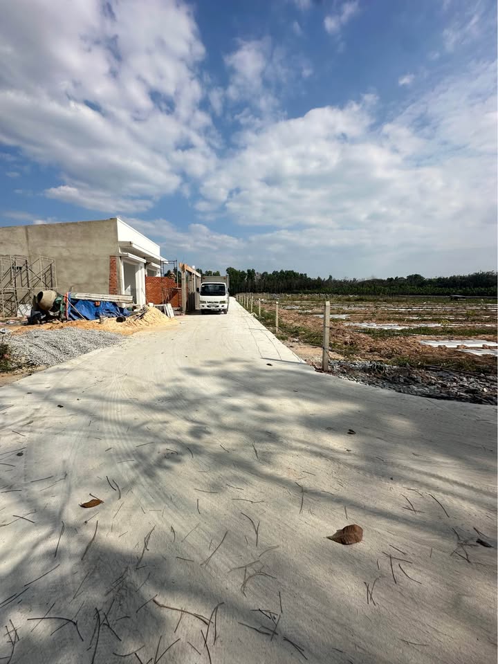 Đất nền Chánh Phú Hòa 115m² giá chỉ 9xx triệu - Tiềm năng phát triển lớn!