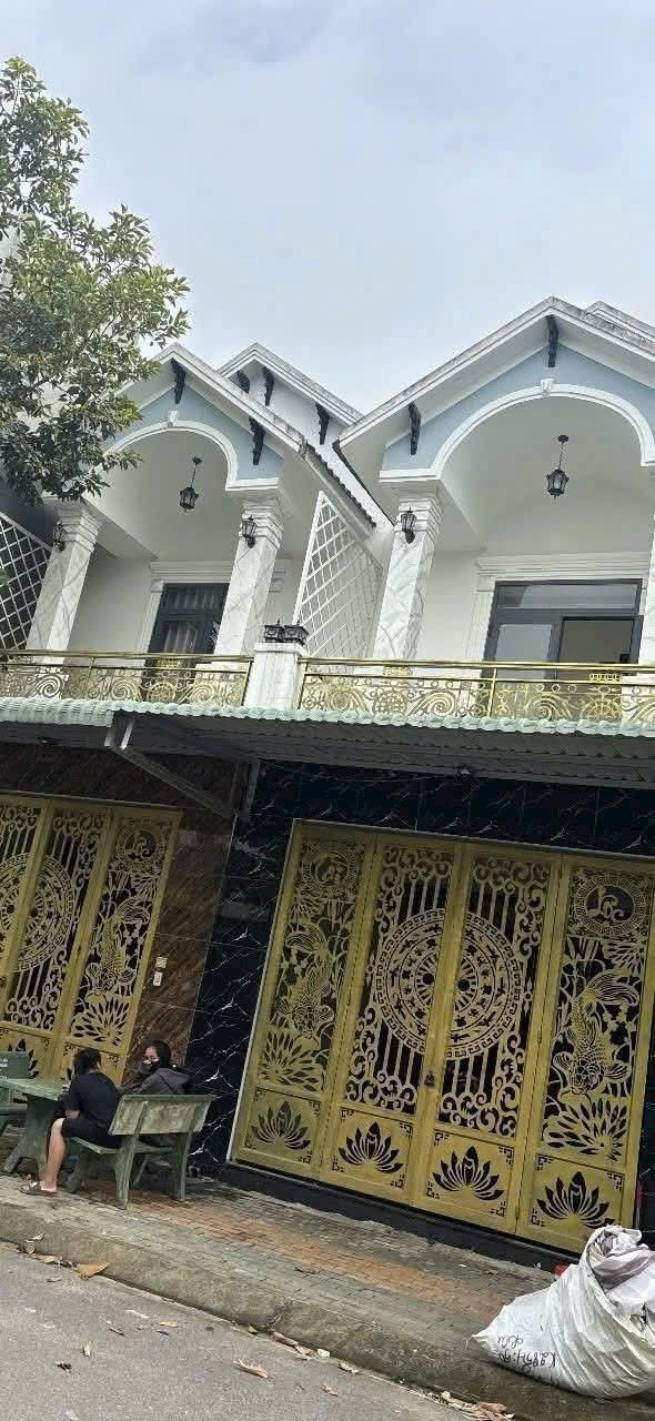 Nhà cho thuê tại Phường Tân Hiệp, Tân Uyên 3 phòng ngủ giá 6 triệu - Sẵn sàng vào ở!