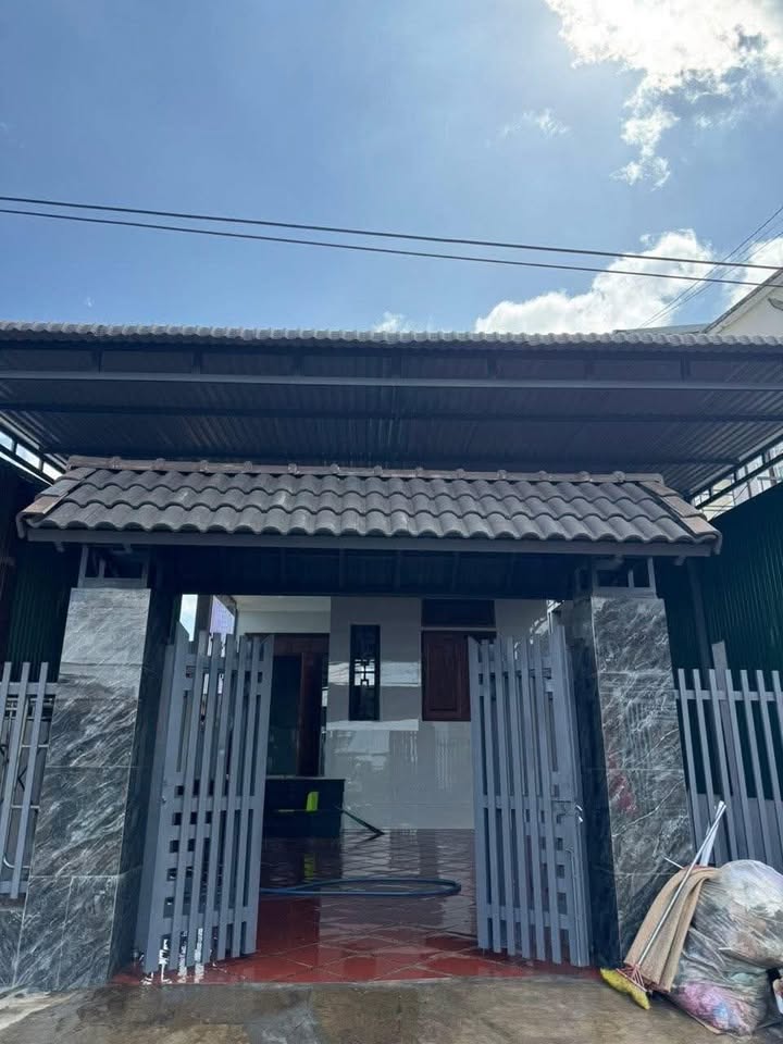 Nhà đẹp tại Thị trấn Đắk Mil 100m² giá chỉ 2.5 tỷ - Sẵn sàng đón Tết!