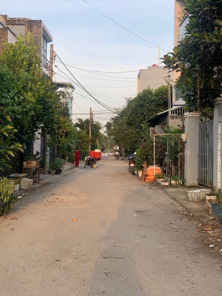 Đất nền Phú Hữu 62m² giá 3.99 tỷ - Cơ hội đầu tư hiếm có!