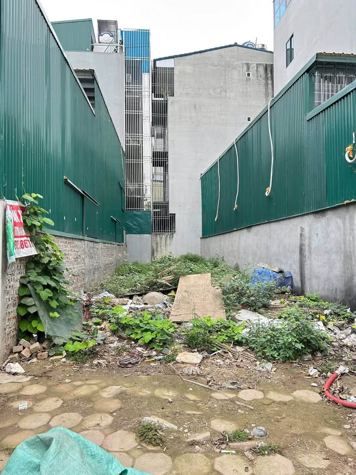 Đất nền Khu đấu giá 31ha, Trâu Quỳ, 102m² - Kinh doanh sầm uất, giá chỉ 15.8 tỷ!