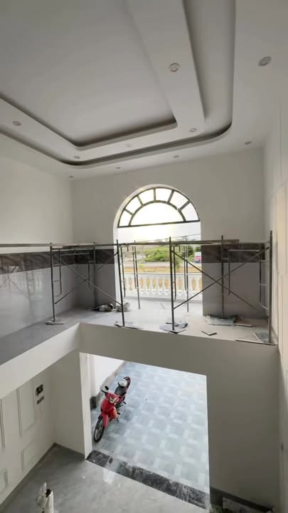 Nhà phố cổ điển KDC Hoàng Phát, Bạc Liêu 100m² giá 2.49 tỷ - Hoàn thiện mới 100%