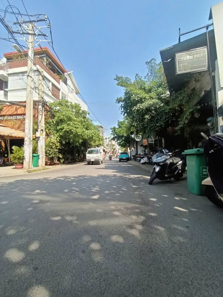 Nhà phố mặt tiền Đường Chiến Lược, Bình Tân, 48m² giá 5 tỷ - Đầu tư sinh lời ngay!