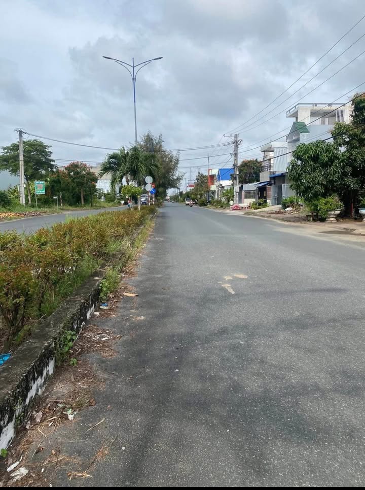 Nhà riêng Phường Tân Xuyên Cà Mau 126m² giá 2.05 tỷ - Đang cho thuê 5 triệu/tháng!