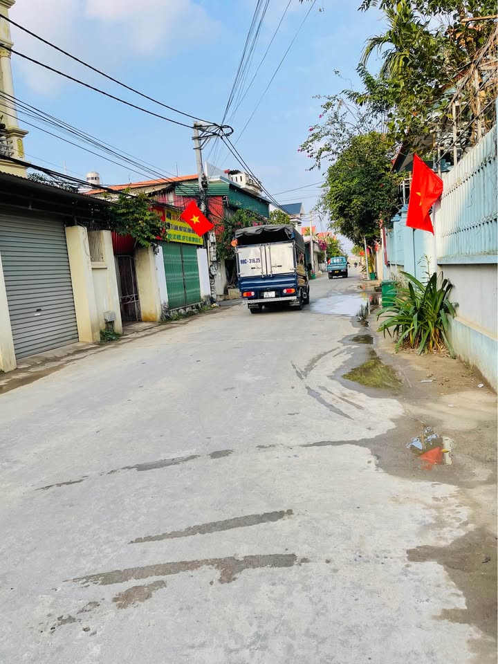 Bán gấp FrontHouse Thôn Cồi, Phường Ninh Xá, 110m² chỉ 5 tỷ - Vị trí kinh doanh đắc địa!