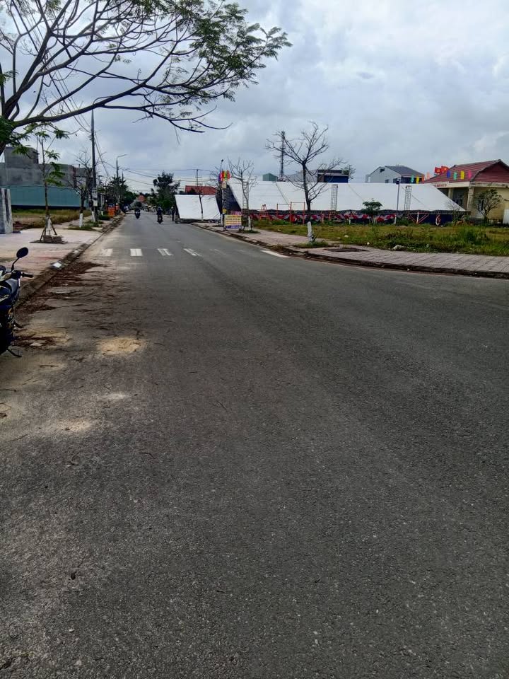 Đất nền KDC Cầu Hưng, Điện Bàn 138m² giá 3,2 tỷ - Đầu tư tiềm năng!