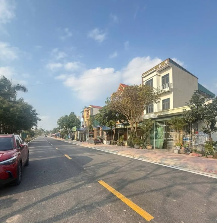 Đất kinh doanh và ở xã Tự Tân Vũ Thư 100m² giá 2 tỷ - Cơ hội đầu tư hấp dẫn!