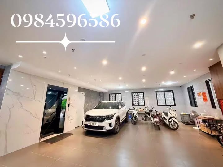 Nhà mặt Phố Bà Triệu Hà Đông 64m² giá 27 tỷ - Sẵn sàng vào ở ngay!