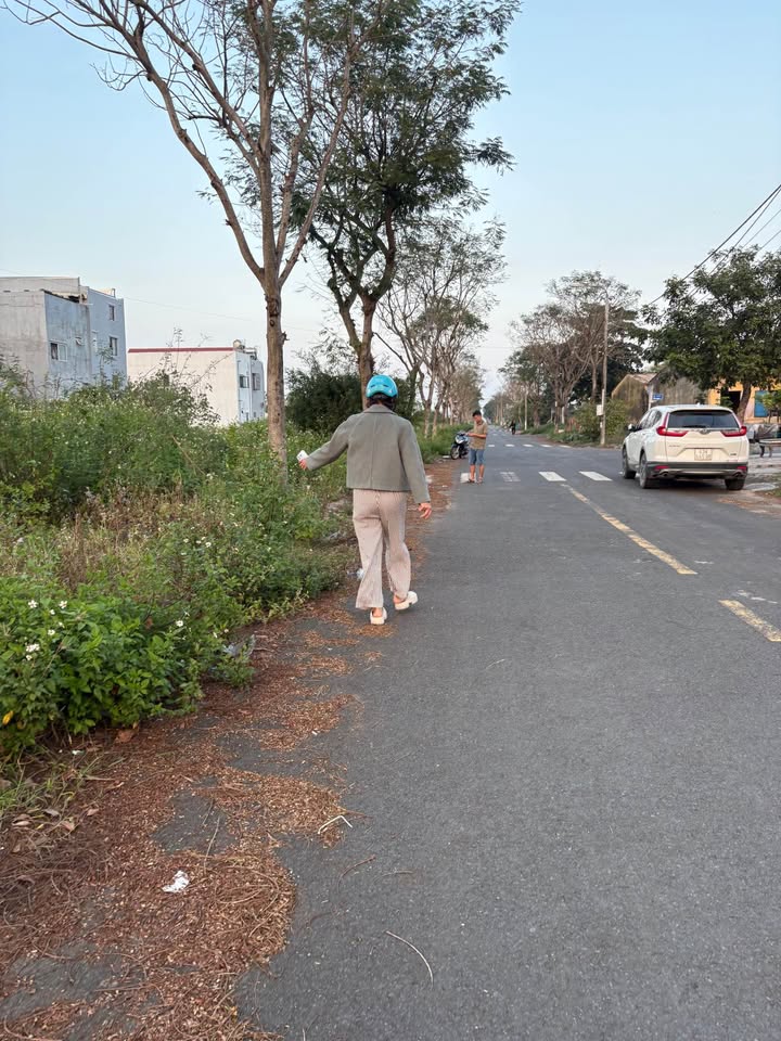 Bán đất biển Tân Trà Hòa Hải 80m² giá 5.3 tỷ - Vị trí đẹp, đầu tư sinh lời!