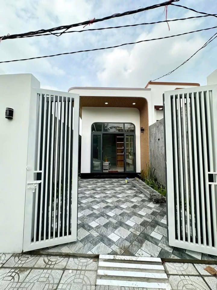 Nhà cấp 4 Phường 7 Mỹ Tho 80m² giá 1.75 tỷ - Thiết kế tỉ mỉ, nội thất đầy đủ!