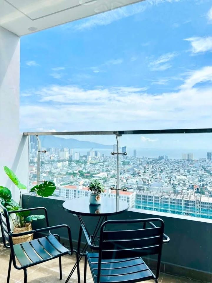 Căn hộ Monarchy Block B Đà Nẵng 78.4m² giá 4.8 tỷ - Dòng tiền ổn định 20 triệu/tháng!