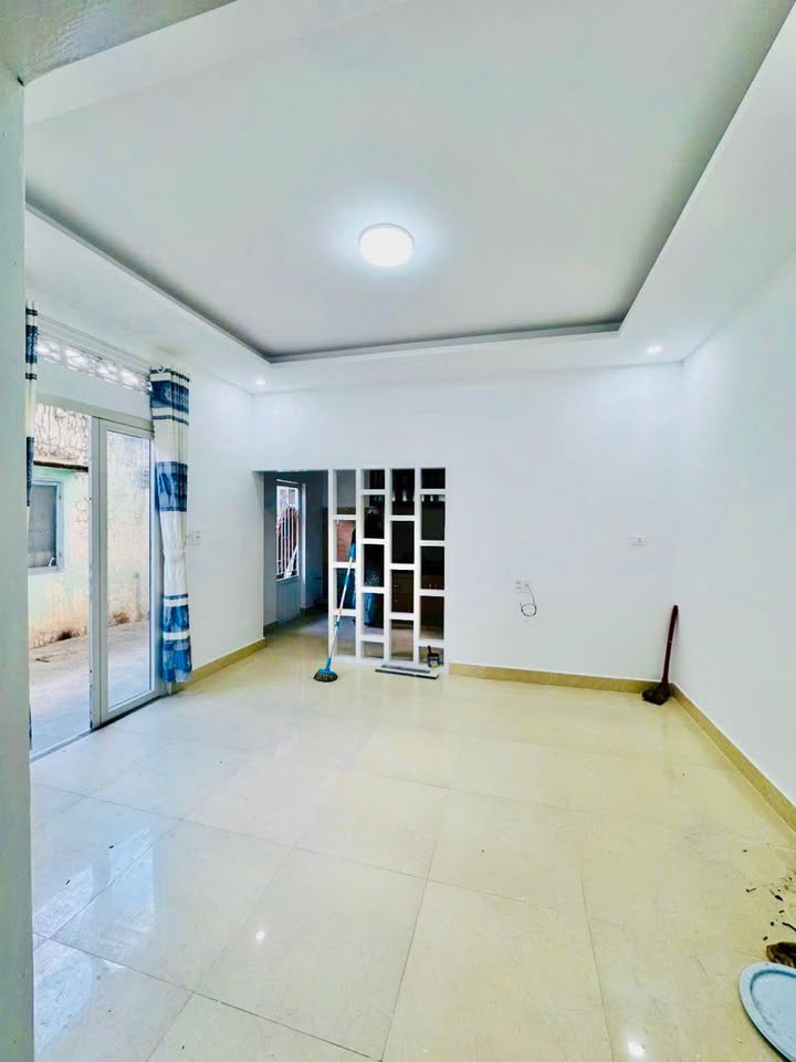 Nhà 2 tầng đường Cao Bá Quát Đà Lạt 50m² giá 1.75 tỷ - Chính chủ bán gấp!