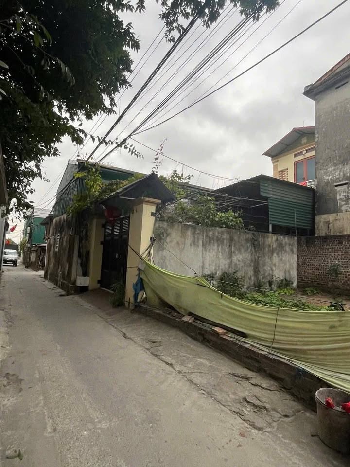 Nhà 2 tầng đường thông Hòa Bình 76.5m² giá 4 tỷ - Ô tô vào tận nhà!