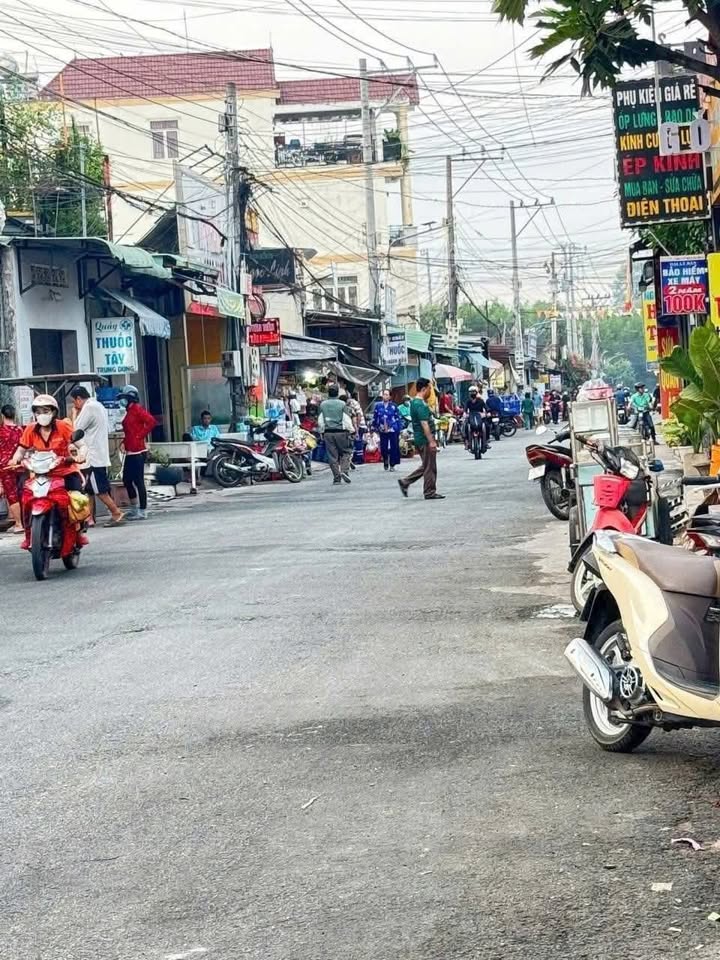 FrontHouse Khánh Bình Tân Uyên 210m² giá 6.1 tỷ - Đầu tư sinh lời ngay!