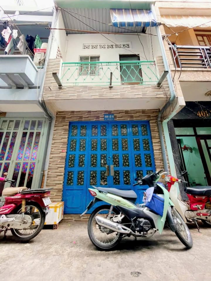 Bán nhà 2 tầng tại Quận 4 - 21.5m² giá 4.15 tỷ - Vị trí đắc địa