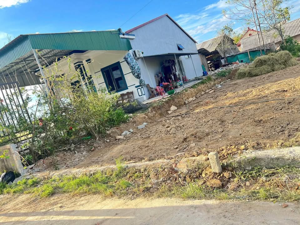 Đất nền TDP Tân Hòa, Con Cuông 107m² giá 1 tỷ - Cần bán gấp trước Tết!