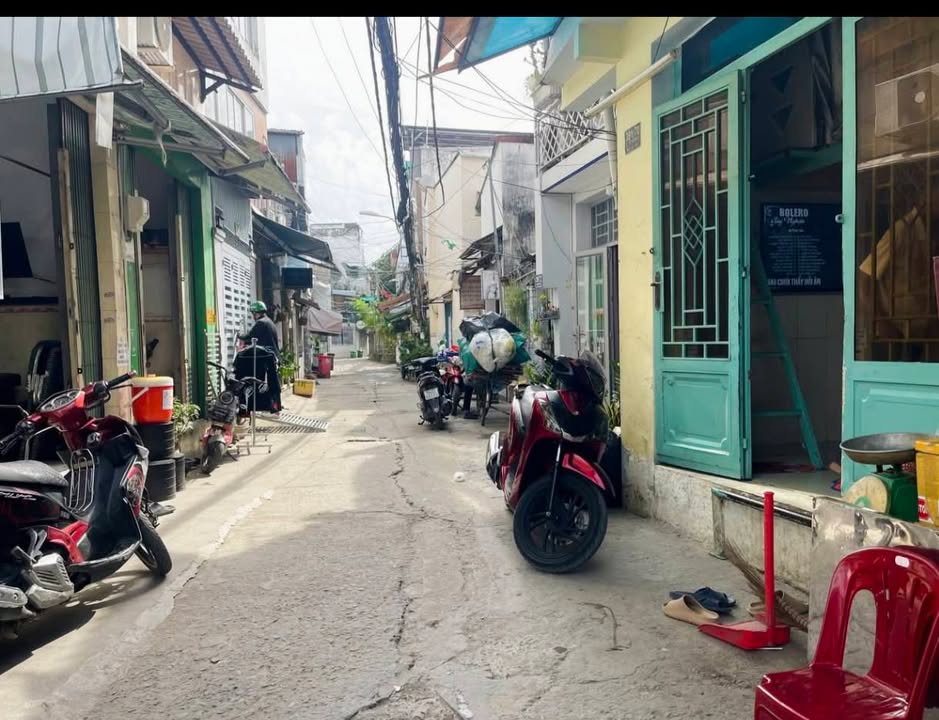 Nhà riêng Hàng Ngộp Quận 7 100m² giá 7.85 tỷ - Dòng tiền thuê ổn định!