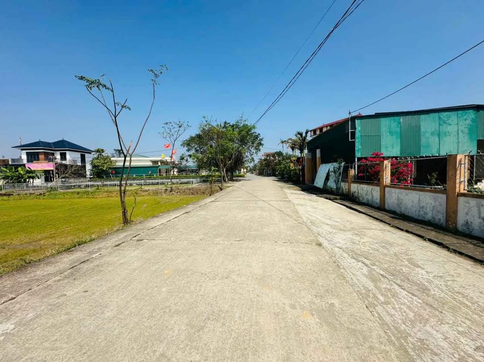 Đất thổ cư 287m² tại Xã Thạch Hội, Hà Tĩnh - Sổ hồng chính chủ, giá chỉ 1.4 tỷ!