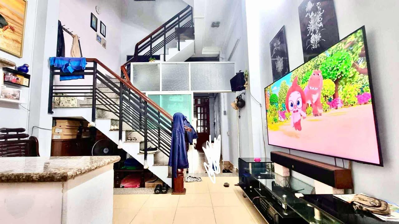 Bán nhà mặt tiền chợ Hạnh Thông Tây 66m² giá 10,1 tỷ - Cơ hội đầu tư sinh lời!