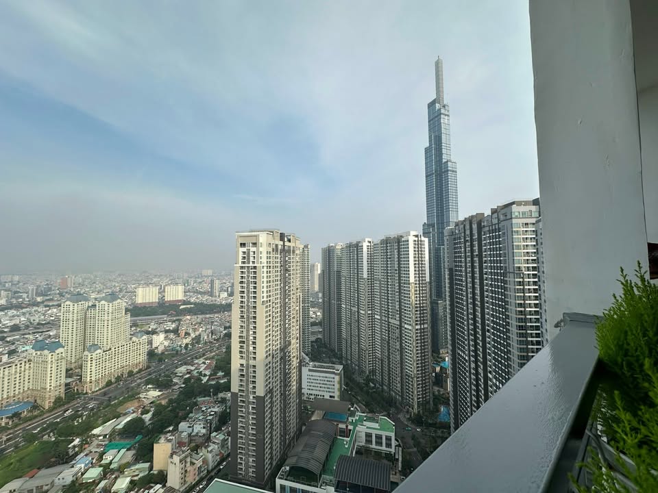 Căn hộ Vinhomes Central Park 112m² giá 14.999 tỷ - View Landmark 81 tuyệt đẹp!