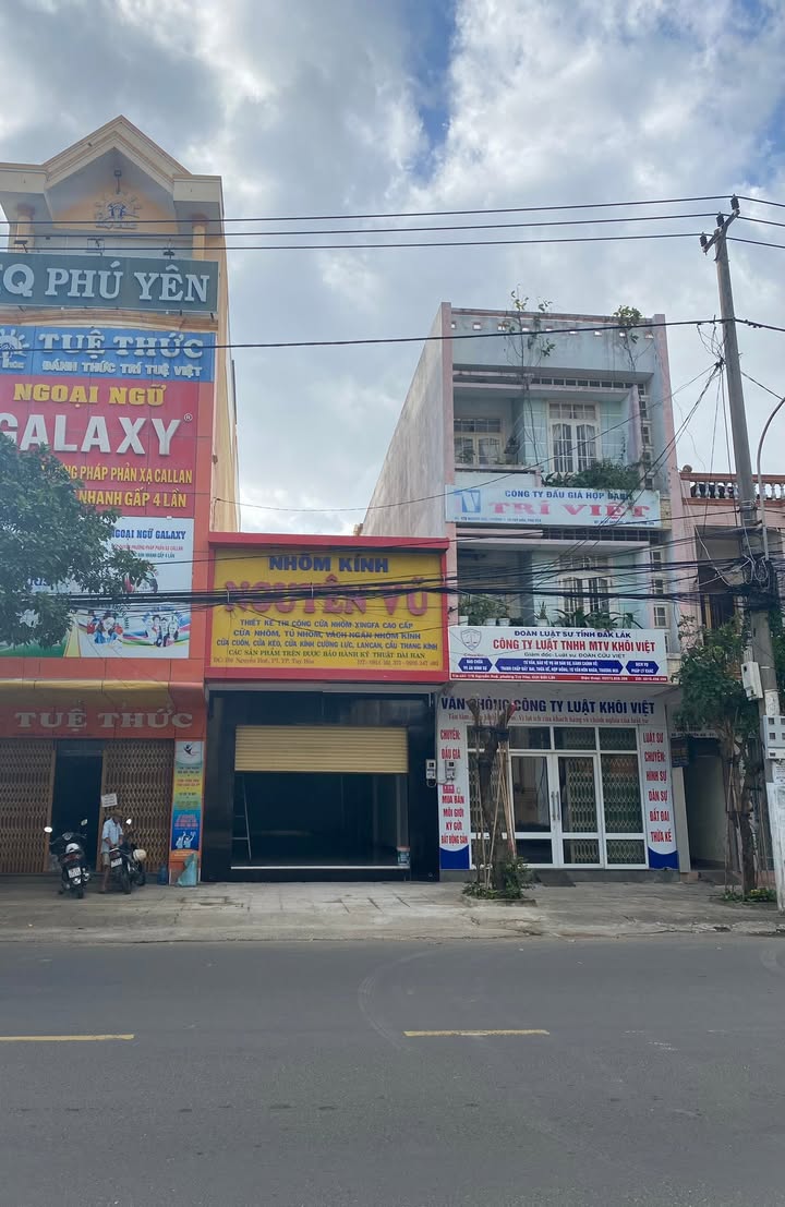 Nhà cấp 4 cho thuê mặt tiền đường Nguyễn Huệ, TP Tuy Hoà 120m² - Địa điểm kinh doanh lý tưởng!