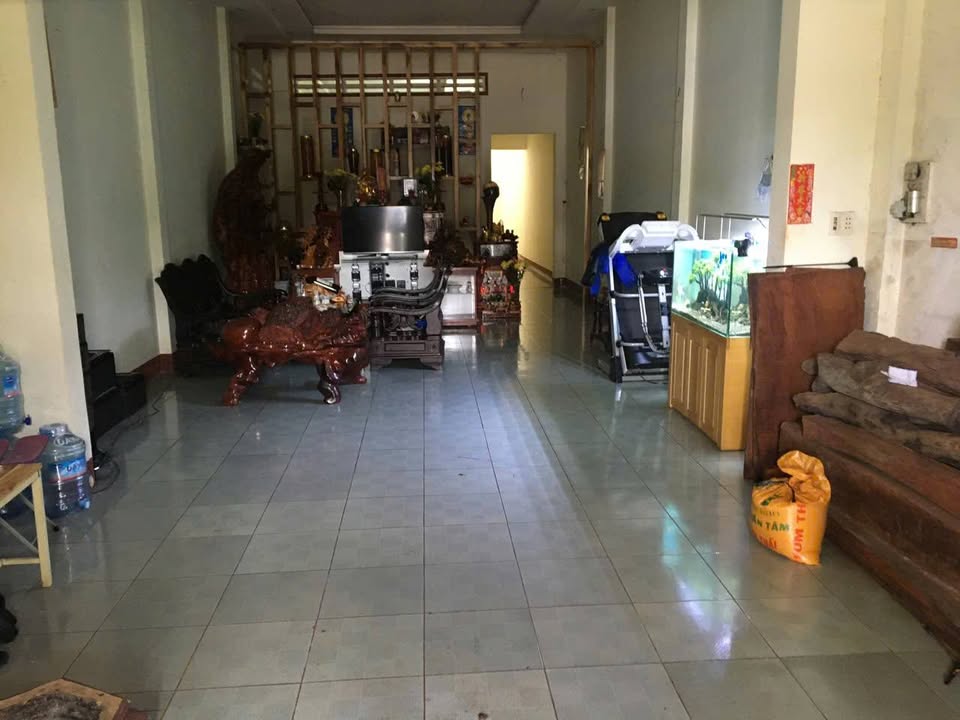 Bán đất tặng nhà mặt tiền Tĩnh Lộ 8, Cần Giuộc, 125m² - Đầu tư sinh lời hấp dẫn!