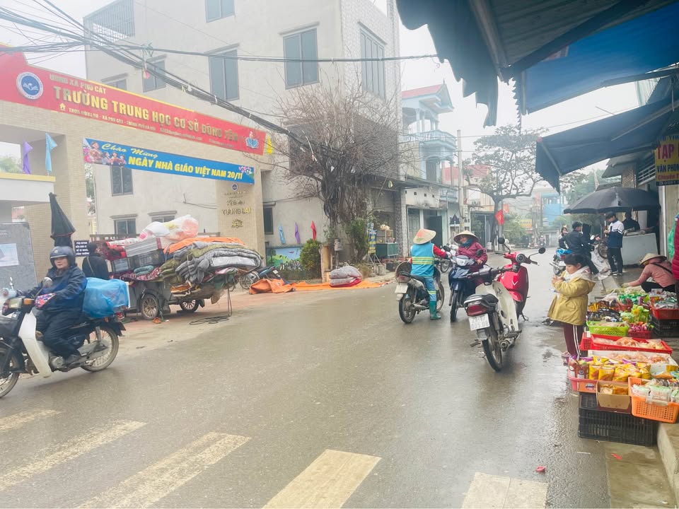 Đất nền lô góc Xã Đông Yên 74m² giá thỏa thuận - Cơ hội đầu tư hấp dẫn!