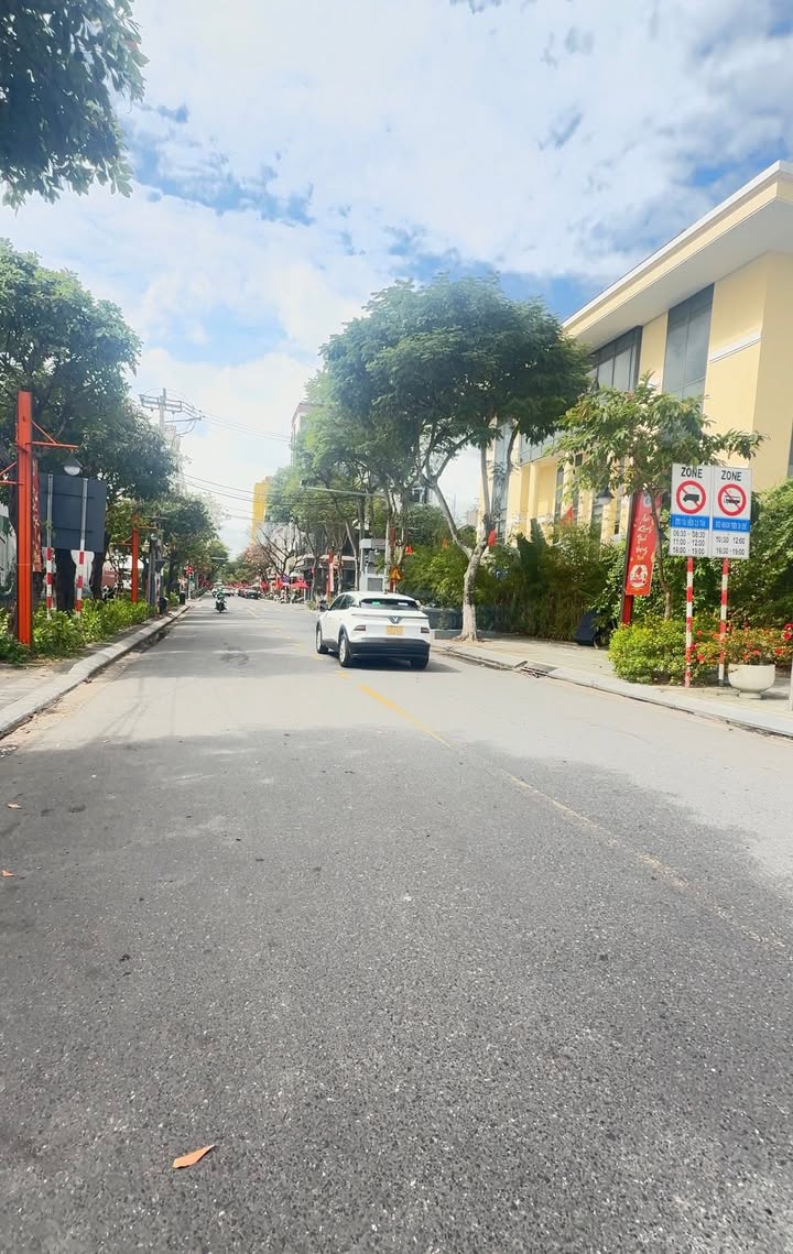 FrontHouse 2 mặt tiền Lê Hồng Phong Hải Châu 56m² giá 13 tỷ - Đầu tư sinh lời ngay!