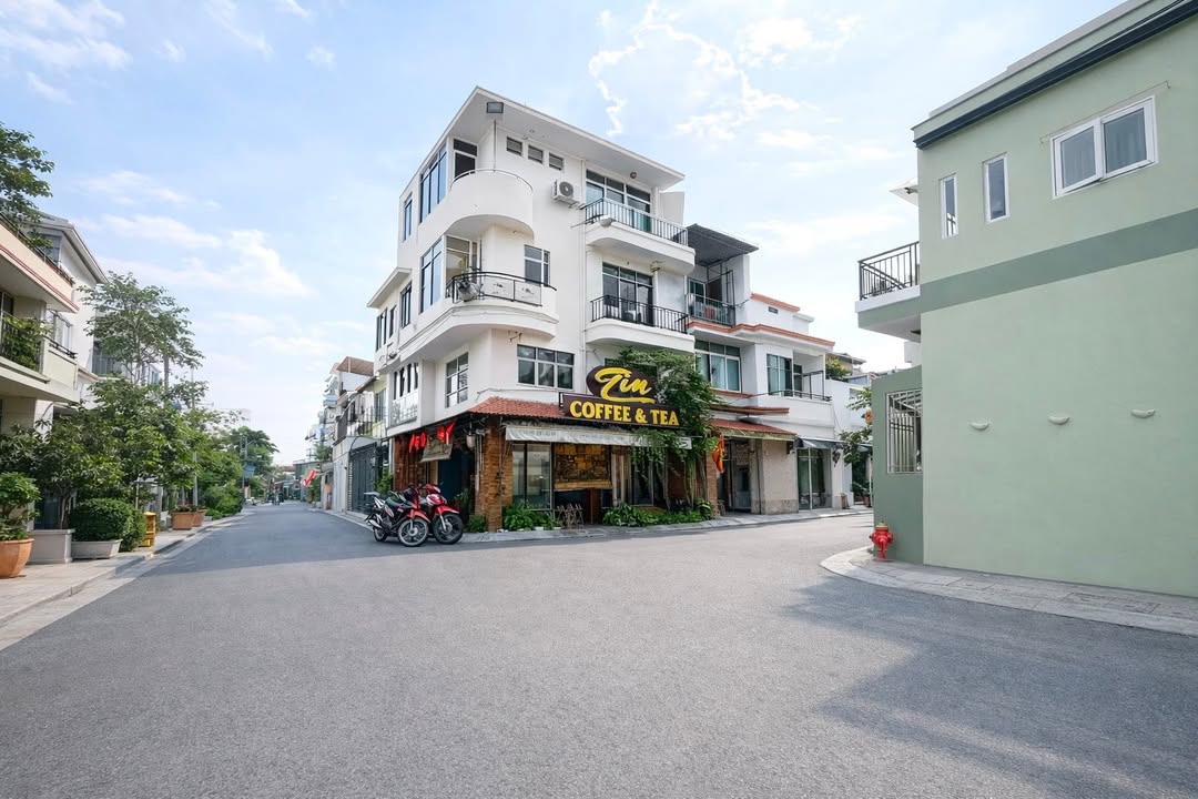 Nhà phố Hẻm xe hơi Quận Bình Thạnh 40m² giá 6 tỷ - Vị trí đắc địa gần Học viện Cán Bộ!