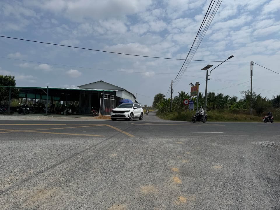 Đất mặt tiền Quốc lộ 53, Trà Cuôn, 825m² giá 570 triệu - Đầu tư sinh lời ngay!