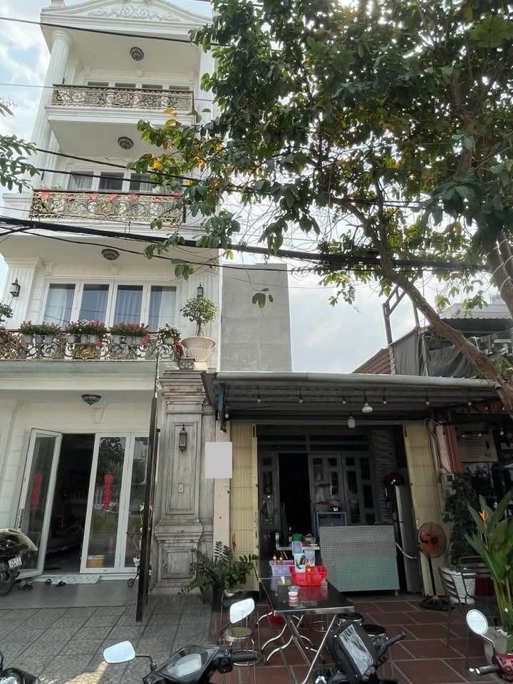 Nhà mặt tiền kinh doanh Tân Phú 60m² giá 8 tỷ - Đầu tư sinh lời ngay!
