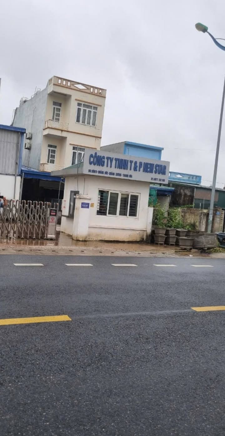 Đất mặt đường Thanh Niên Quảng Đức 180m² giá 2 tỷ - Đầu tư sinh lời lý tưởng!