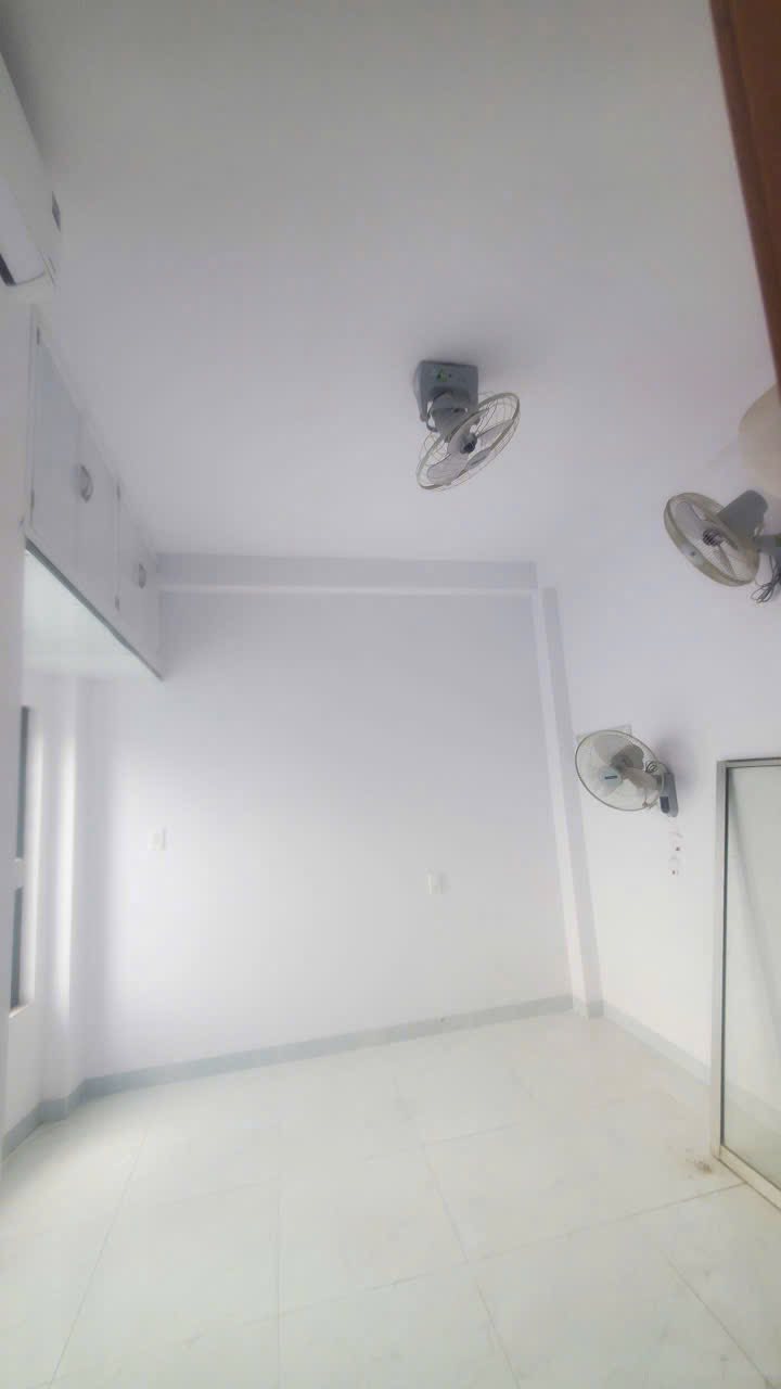 Căn hộ cho thuê Sân bay F3 Gò Vấp 15m² giá 48 triệu - Nội thất đầy đủ, vào ở ngay!