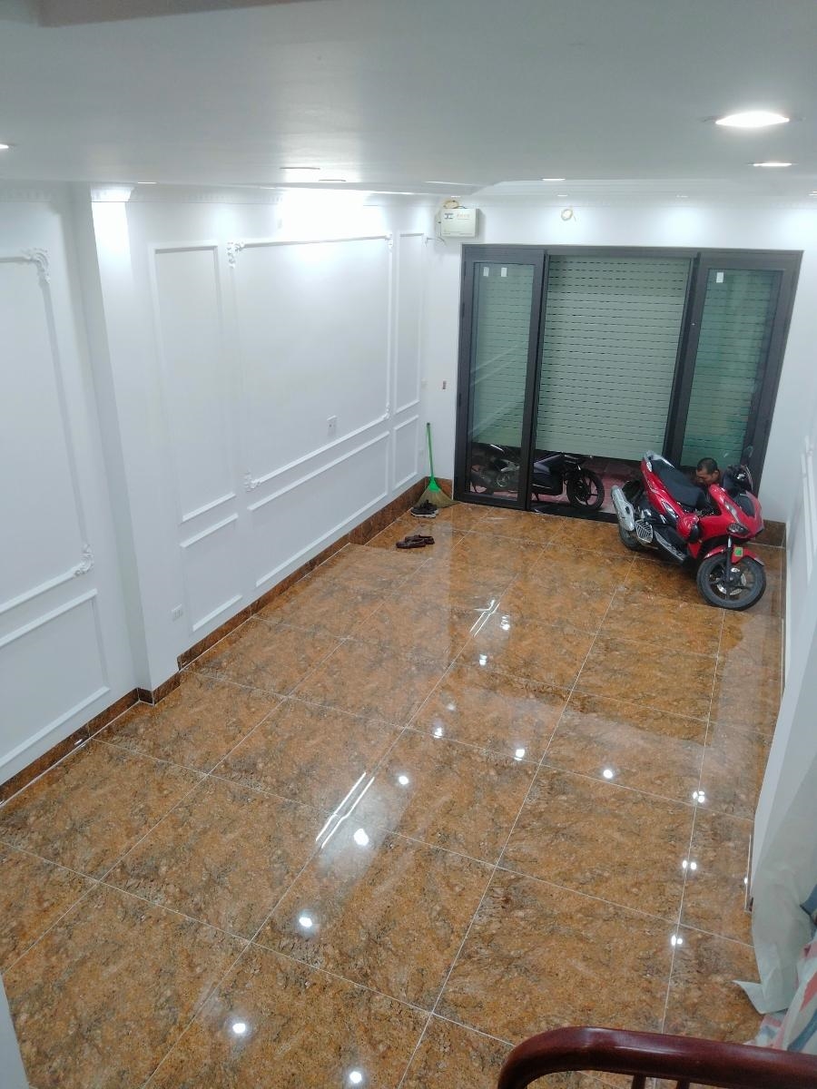 Nhà phố Thanh Miến Đống Đa 40m² giá 14.8 tỷ - Chính chủ cần bán gấp!