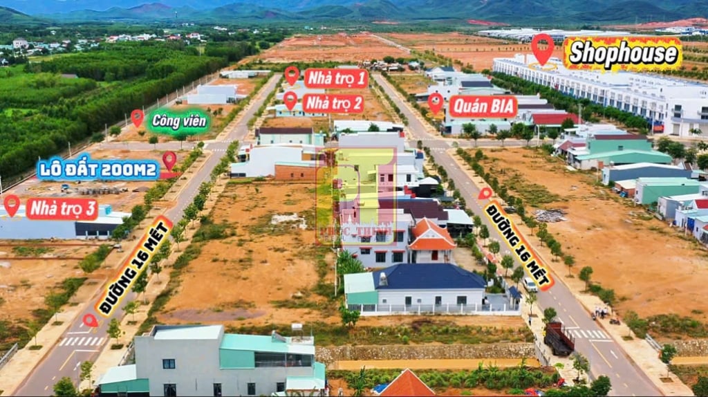 Đất tái định cư Vân Canh, Bình Định 200m² giá 1.3 tỷ - Vị trí đắc địa 2 mặt tiền!