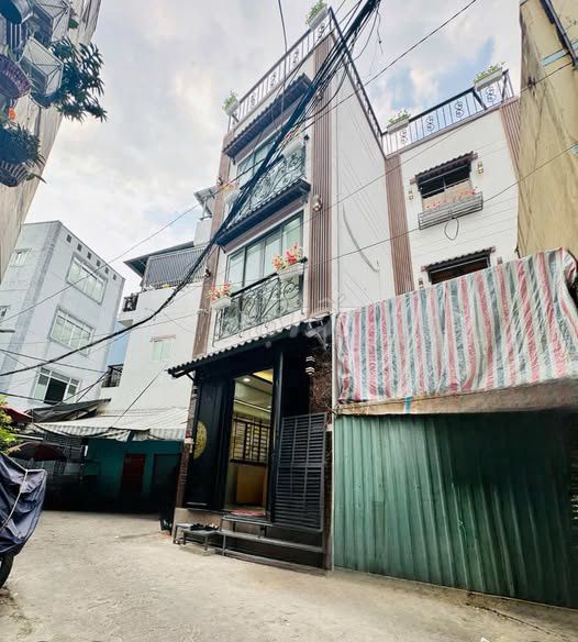 Nhà phố Ba Đình, Quận 8, 70m² giá 4.98 tỷ - Sổ hồng chính chủ, sẵn sàng vào ở!