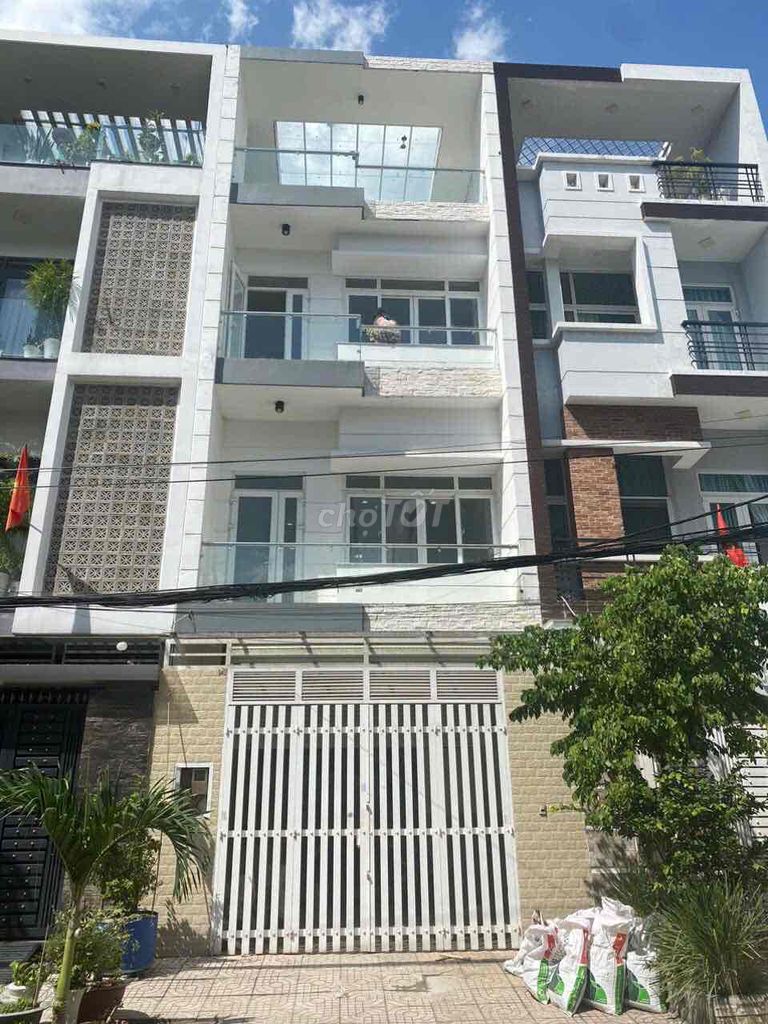 Nhà thuê 4 Tầng KDC Phi Long 5, Bình Chánh - 100m² giá chỉ 15 triệu!