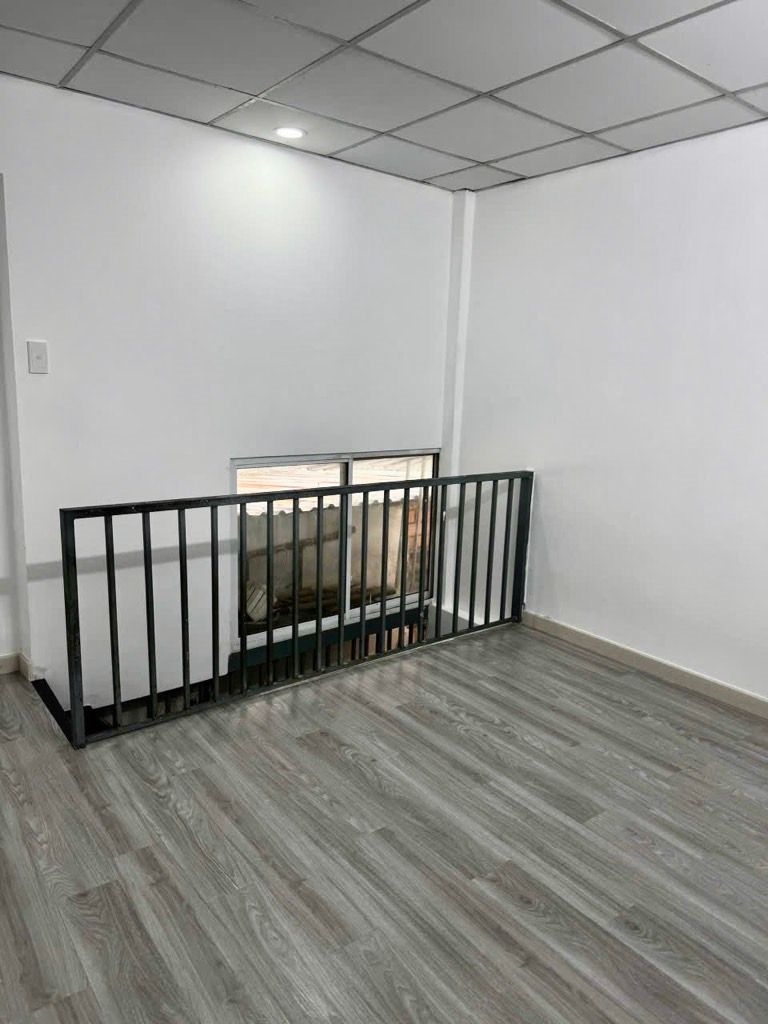 Nhà phố Phú Nhuận 45m² giá 7.4 tỷ - Vị trí đắc địa, khu an ninh!