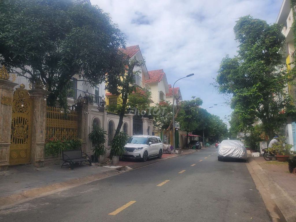 Biệt thự Him Lam 6A Trung Sơn 238m² giá 37 tỷ - Sổ hồng chính chủ