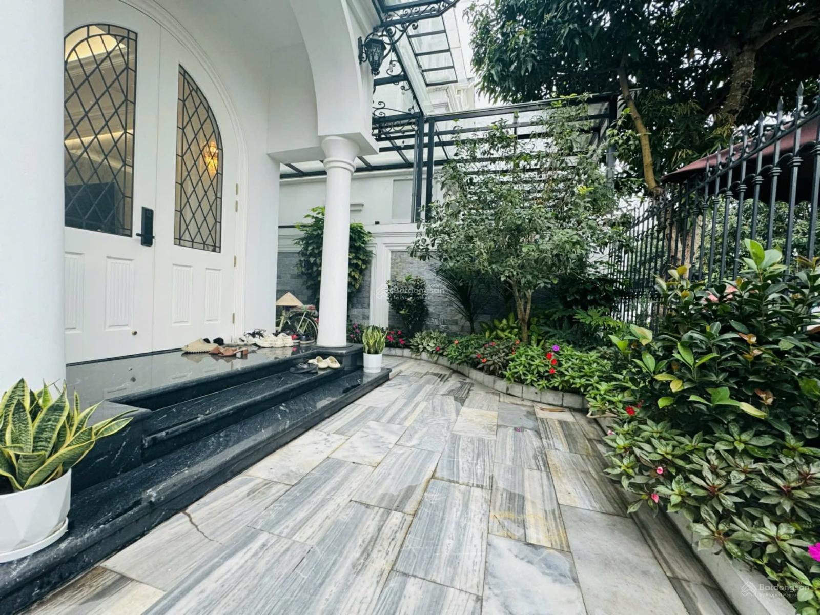 Bán gấp nhà song lập Vinhomes The Harmony 186m² - Thiết kế hiện đại, giá cực tốt!