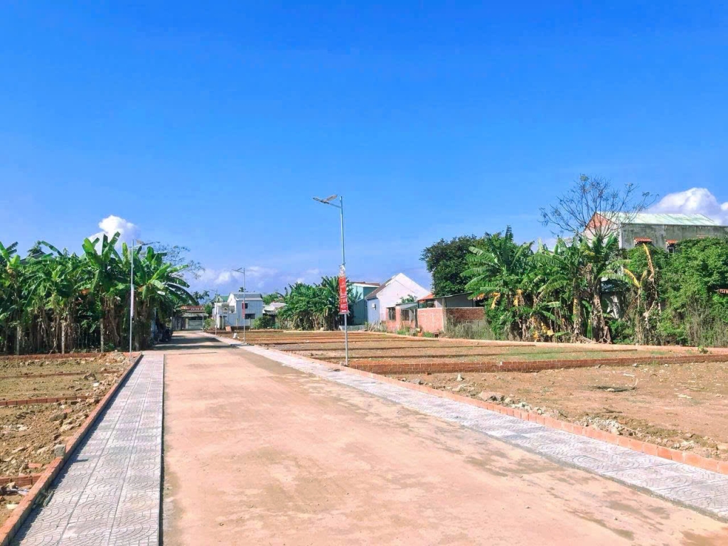 Lô đất đẹp mặt tiền ODT tại thị trấn Ái Nghĩa 165m² giá chỉ 1.35 tỷ