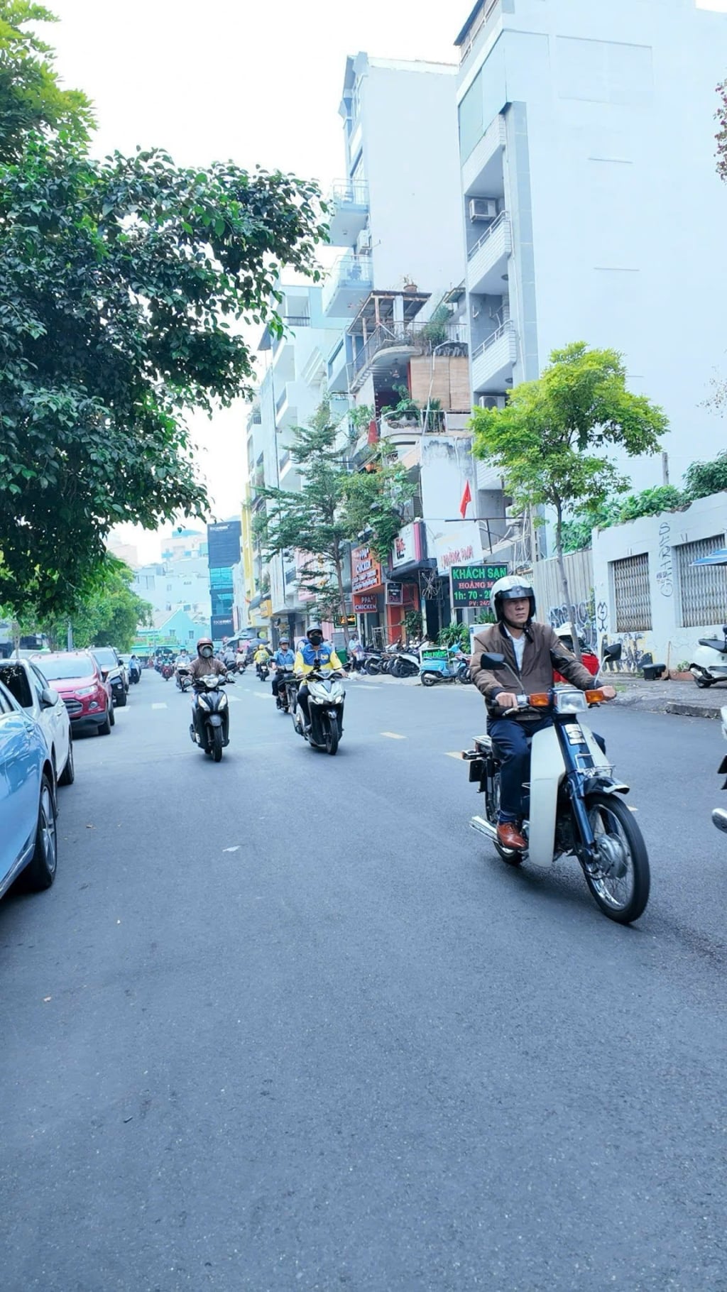 Nhà mặt tiền Đakao, Quận 1 - 51.4m² chỉ 21.5 tỷ - Đầu tư sinh lời cao!