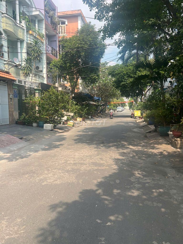 Cặp nhà phố đường số 24B, khu Tên Lửa, Bình Tân, 160m² - Sẵn sàng khai thác ngay!