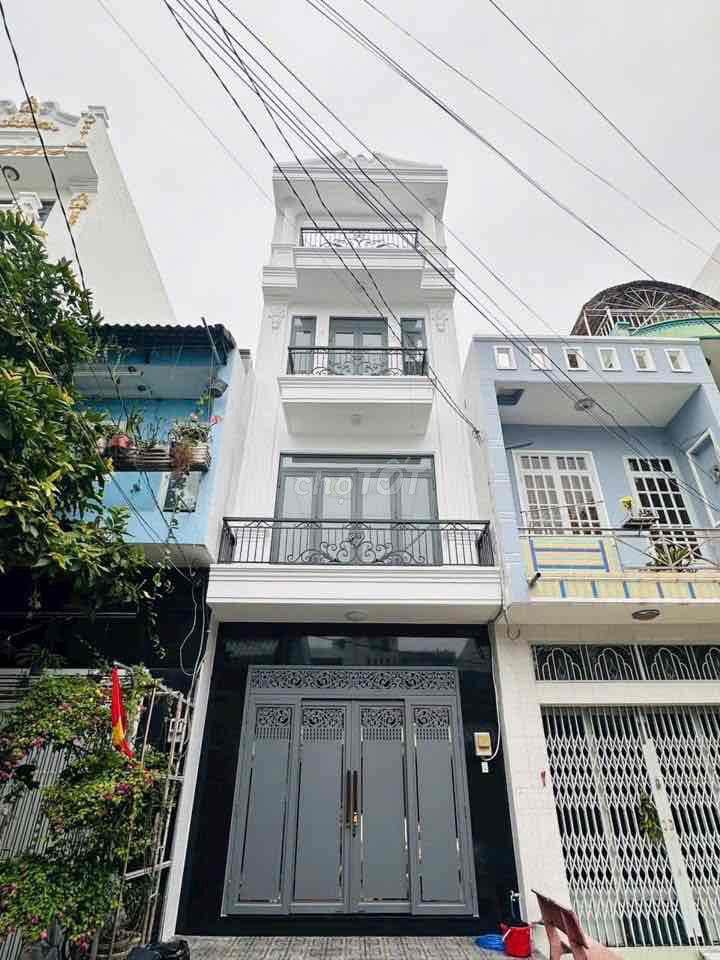 Nhà mặt tiền đường số 10 An Lạc A 40m² giá 7.5 tỷ - Giao thông thuận tiện!