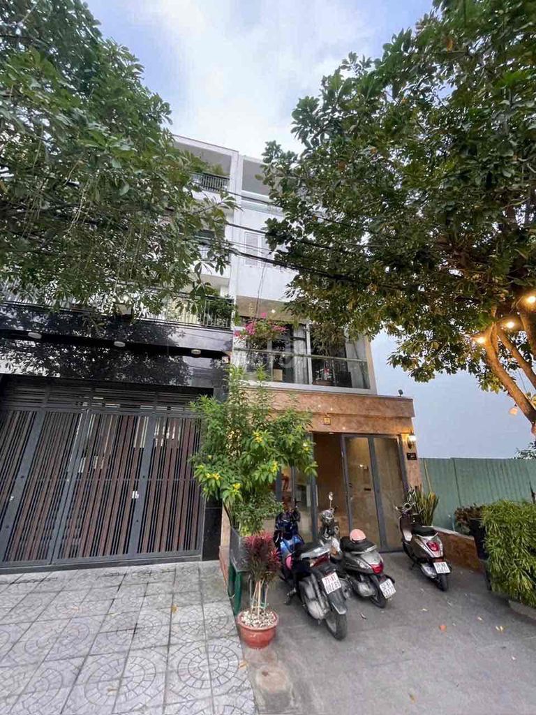 Nhà mặt tiền đường Số 30, Bình Trị Đông B, 100m² giá 18.3 tỷ - An ninh, giao thông thuận lợi!