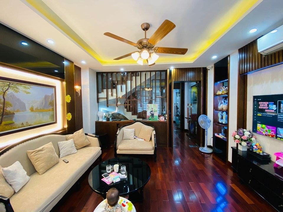 Nhà 4 tầng Phú Nhuận 45m² giá 7.2 tỷ - Đẹp ngay vào ở!